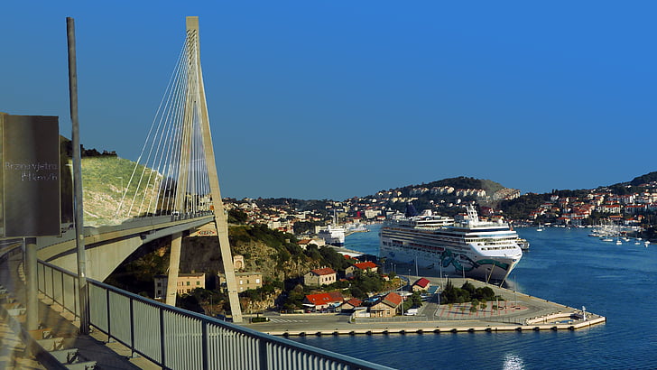 Dubrovnik, viadukten, port