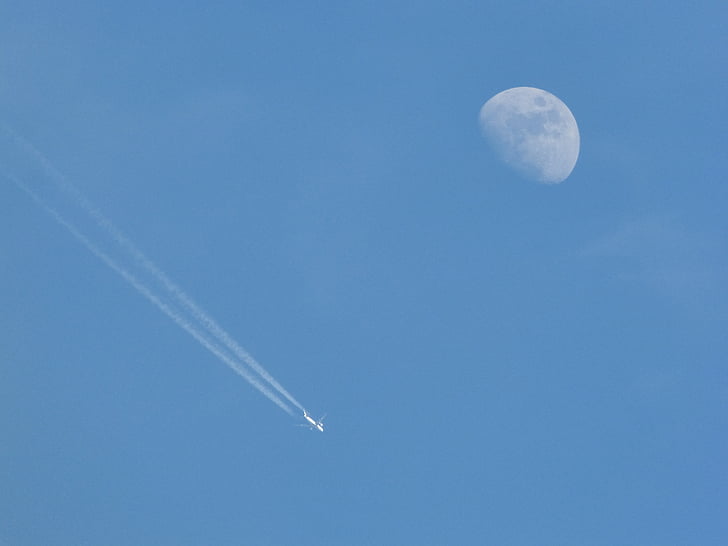 Luna, avión, cielo, Cráter, Estela de vapor, volar, azul