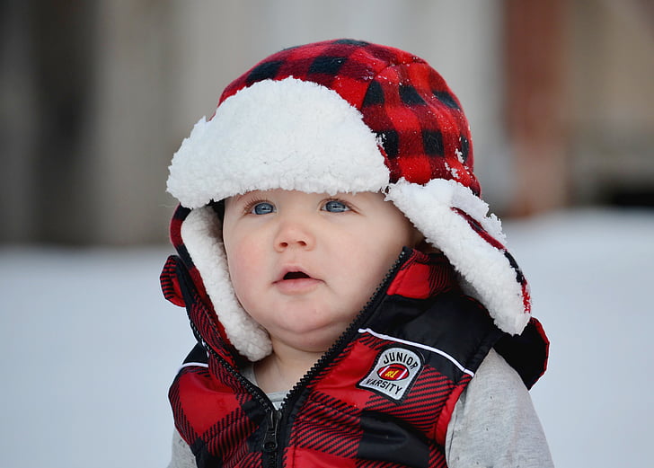 Schnee-baby, Kids im Winter, süsser boy