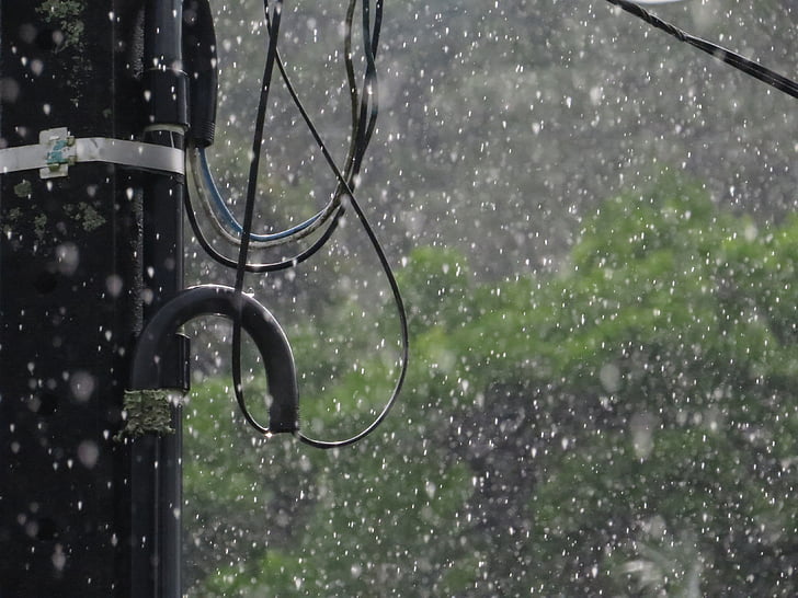 pole in the rain, rain, wet post