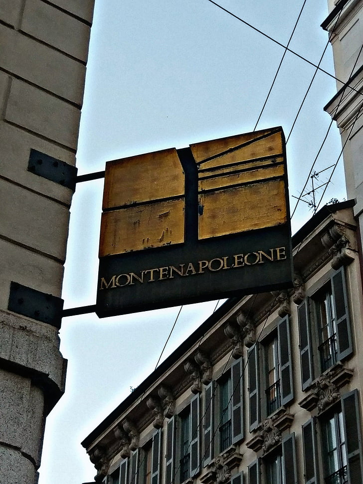 учи, Montenapoleone, Милано, знак, изграждане на екстериора, градски сцена
