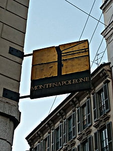 leert, Montenapoleone, Milaan, teken, buitenkant van het gebouw, stedelijke scène
