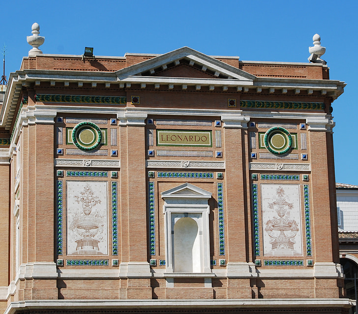Leonardo, Palazzo, Vatikánská muzea, Vatikán, Architektura, známé místo