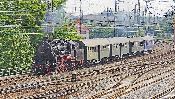 train de musée, locomotive à vapeur, plan de vapeur, événement, Palatinat, Neustadt Weinstrasse, entrée de la station