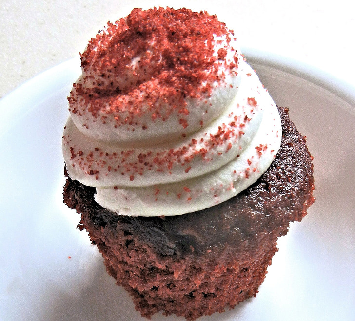 red velvet cupcake, baked food, sweet dessert