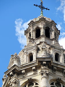 Paris, Trindade, Igreja, campanário, torre sineira, esculturas, arquitetura