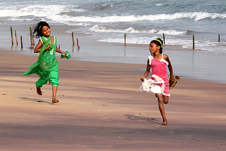 Beach, lányok, futás, fiatal, kültéri, szabadtéri tevékenységek, tevékenység
