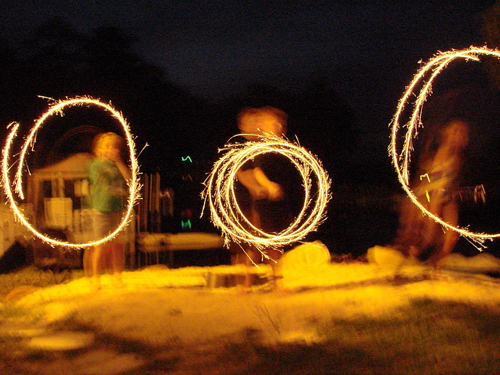 llums de Bengala, cercles de foc, 4 de juliol, celebrar, foc, groc, brillant