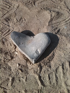 srce od kamena, osjećaje, ljubav, dragi moj, kamenje, srce, simbol