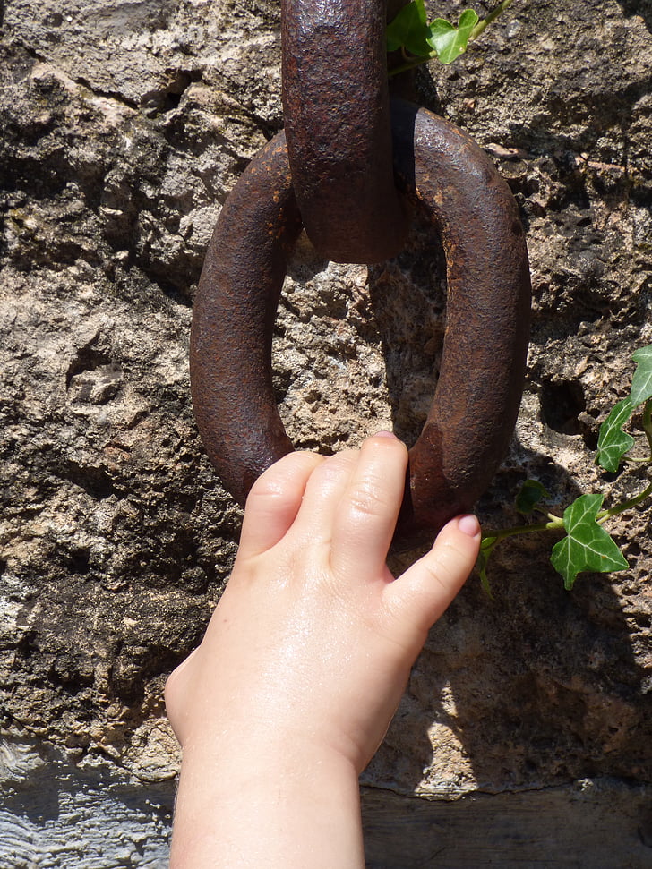 ring, iron, pull, child hand, hold, human Hand, outdoors