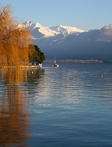 Lugano, İsviçre, su, Göl, dağlar, Kış, kar