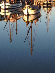 reflexión, barcos, agua