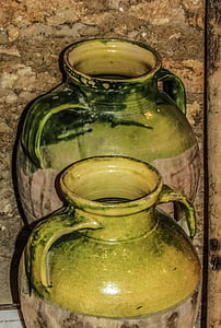 Chypre, Dherynia, Musée du folklore, vases, conteneurs, poterie, céramique
