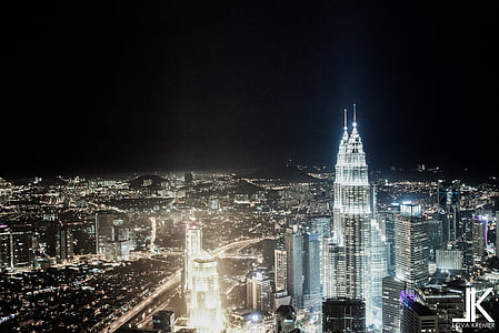Куала-Лумпур, Petronas twin towers, Будівля, чорний, білий, місто, Архітектура
