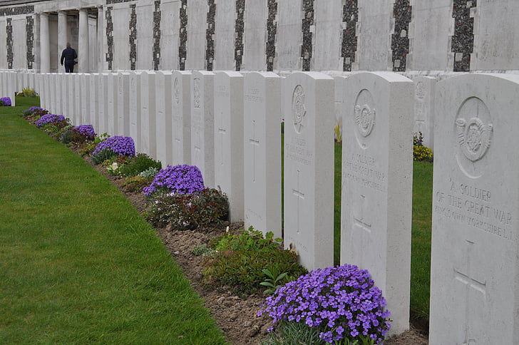 гробище, Първата световна война, надгробни паметници, война