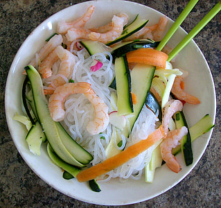 ponzu, noodle, shirataki, yam, japanese, zucchini, shrimp