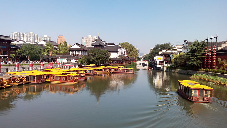 nanjing, confucius temple, qinhuai river