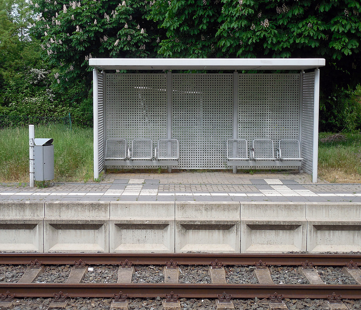 stop, railroad track, wait, platform, railway station, track, germany