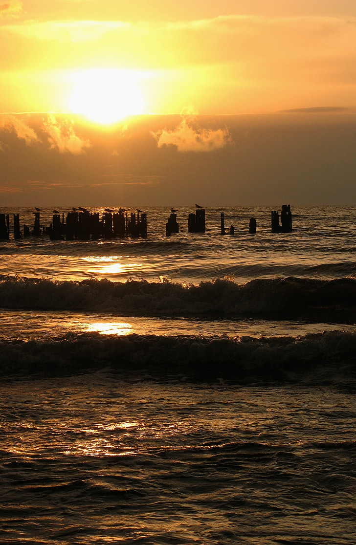 sunset, sea, evening, the sun, the baltic sea, west, the coast