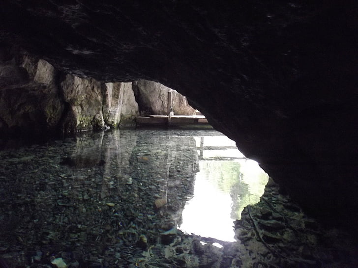 Cueva de navegable, wimsenerhoehle, de la cueva, entrada de la cueva