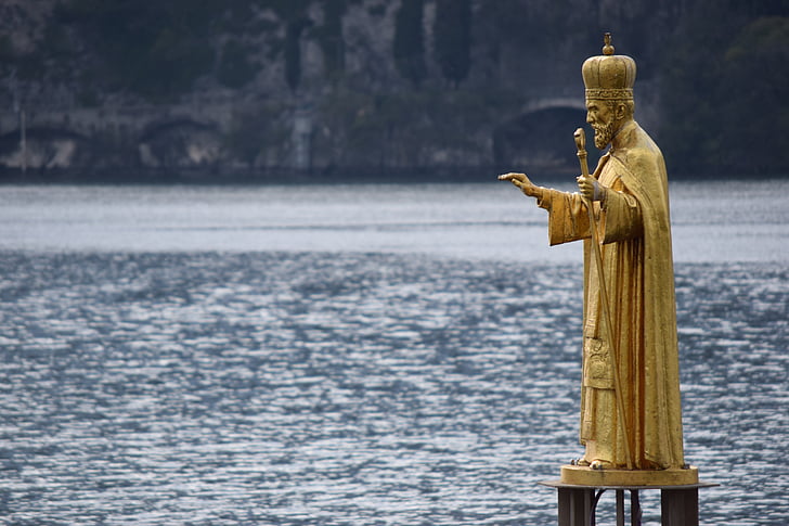 statue de, San nicolò, Lecco, Lac, Lombardie, eau