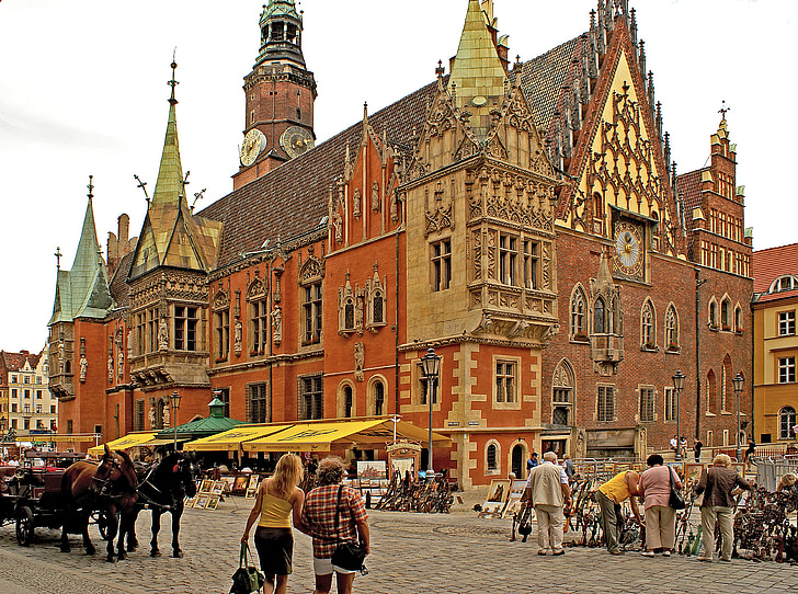 Polen, Neder-Silezië, stad, gemeentelijke, de markt, het stadhuis, het centrum van