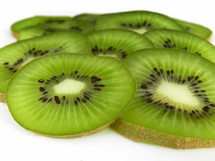 kiwi fruit, slices, fresh, juicy, green, sweet, tropical
