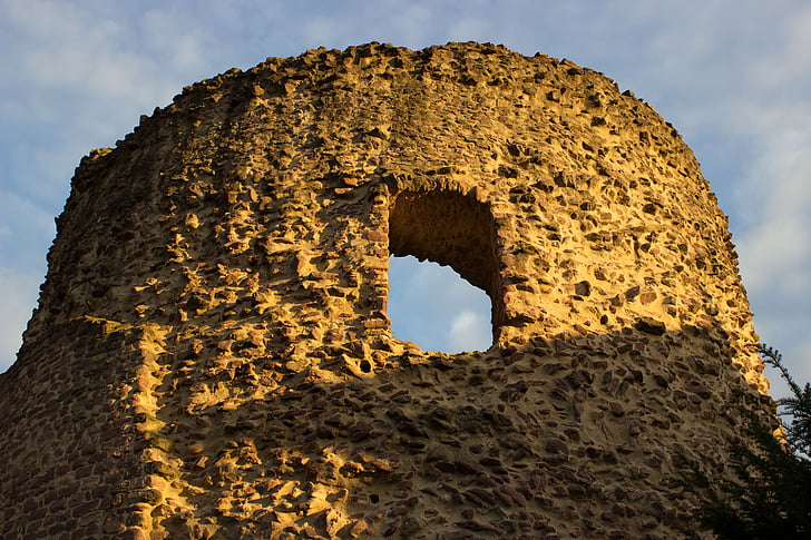 mantener, Burgruine, tres robledal, Castillo, históricamente, edad media, ruina
