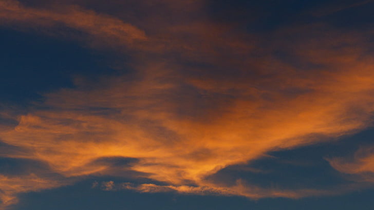 空, 雲, オレンジ, 黄色オレンジ, における, 夕方の空