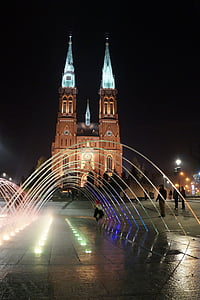 fuente, agua, iluminados, Basílica, Iglesia, Rybnik