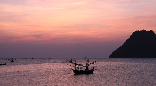quiet, calm, serene, solitary, sunrise, boat, peace