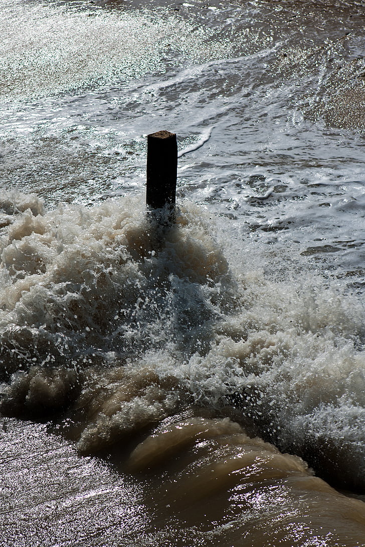flood tide, spray, wave, timber post, north sea, coast, foam