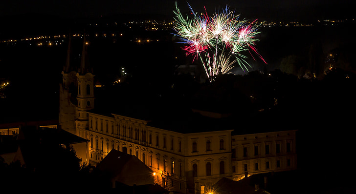 fireworks, nice, in the evening, esztergom, church, colors, at night