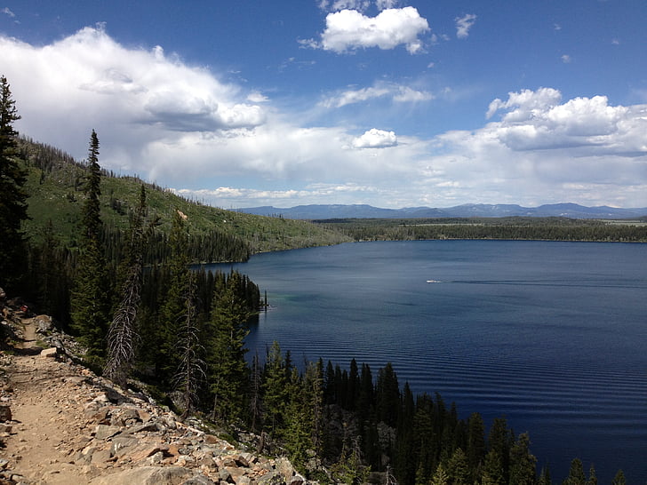 Jenny-tó, Yellowstone Nemzeti park, Wyoming, felhők, nyári, nap, halászati