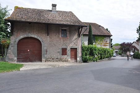 landsbyen, Laconnex, Genève, Villa, Italia, syklister, murstein