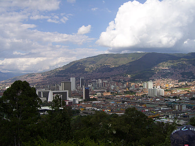 Medellín, Kolumbie, Pueblito paisa, Architektura, Panorama, město, Panoráma města