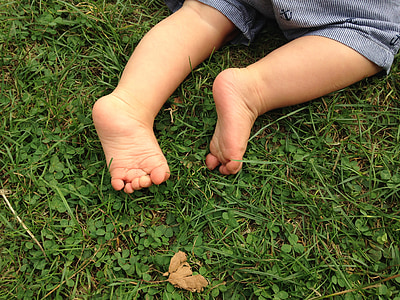 voeten, baby, natuur, gras, menselijke hand, buitenshuis