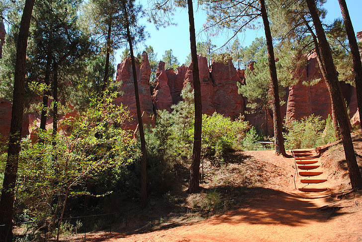 okkersárga, rock, Vörös okker, Roussillon, természet, Franciaország