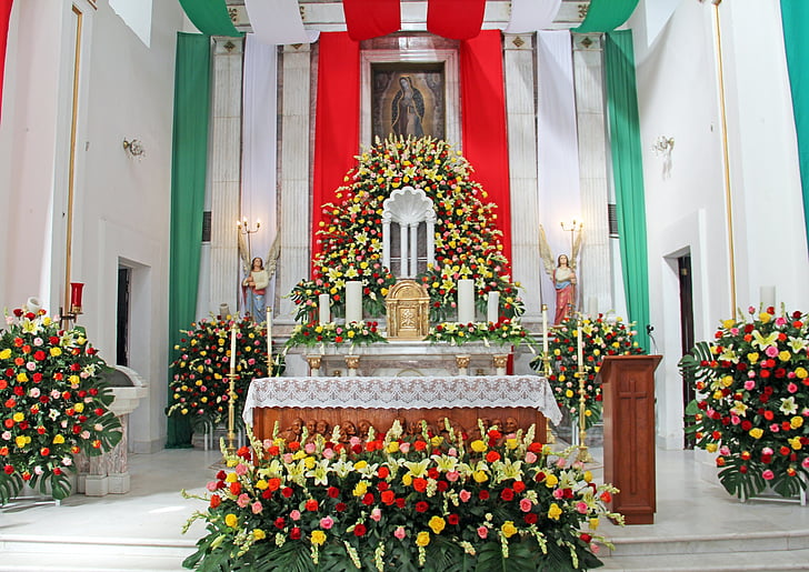 Kościół w Meksyku, Kościół kwiaty Meksyk, ołtarz w Mexico, Kościół, Meksyk, religia, katolicki