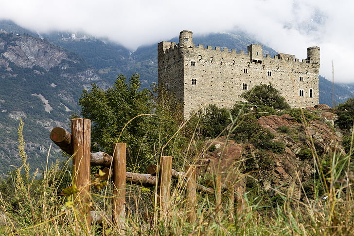 dvorac, ussel, Aosta