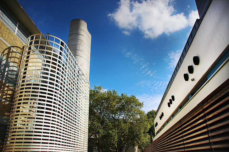 Fryburg Bryzgowijski, Uniwersytet, budynek, nowoczesne