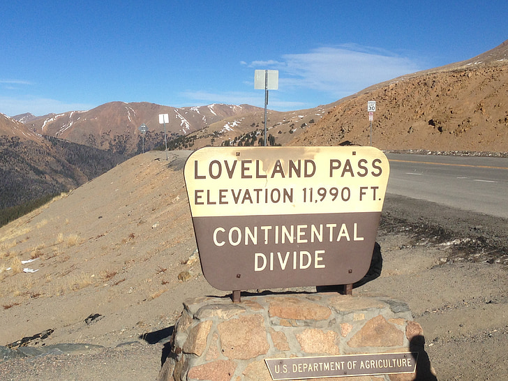 loveland pass, continental divide, mountain pass, elevation, heights, sign, information