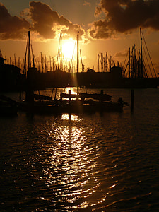 ciel du soir, grewelinger mer, port zeelande, port, bateaux, Holland