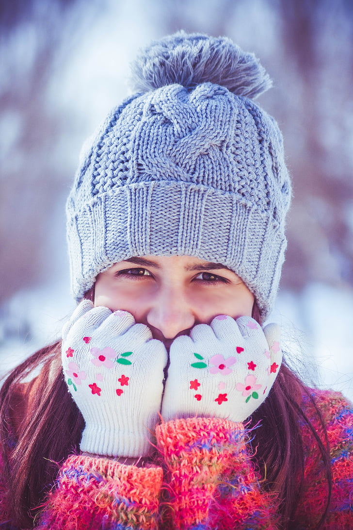 Κορίτσι, ομορφιά, πορτρέτο, Χειμώνας, χαμόγελο, νιφάδες χιονιού, κρύα θερμοκρασία