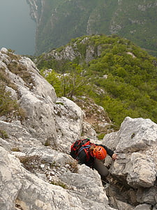 αναρρίχηση, Garda, συντριβή του βράχου, άκρη βράχου, κάθετο, απότομες, Sentiero fausto susatti