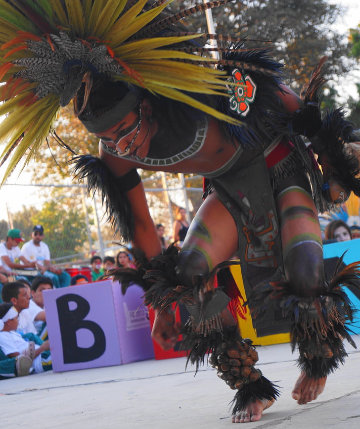 Injun, culture, art, tradition, danse, costume