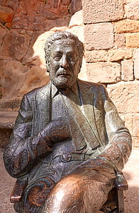 szobor, Luis garcía berlinga, igazgató, SOS del rey catolico, kép, bronz