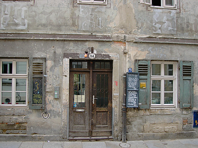 façana de la casa, vell, gris, finestra, obturador, porta principal, fusta