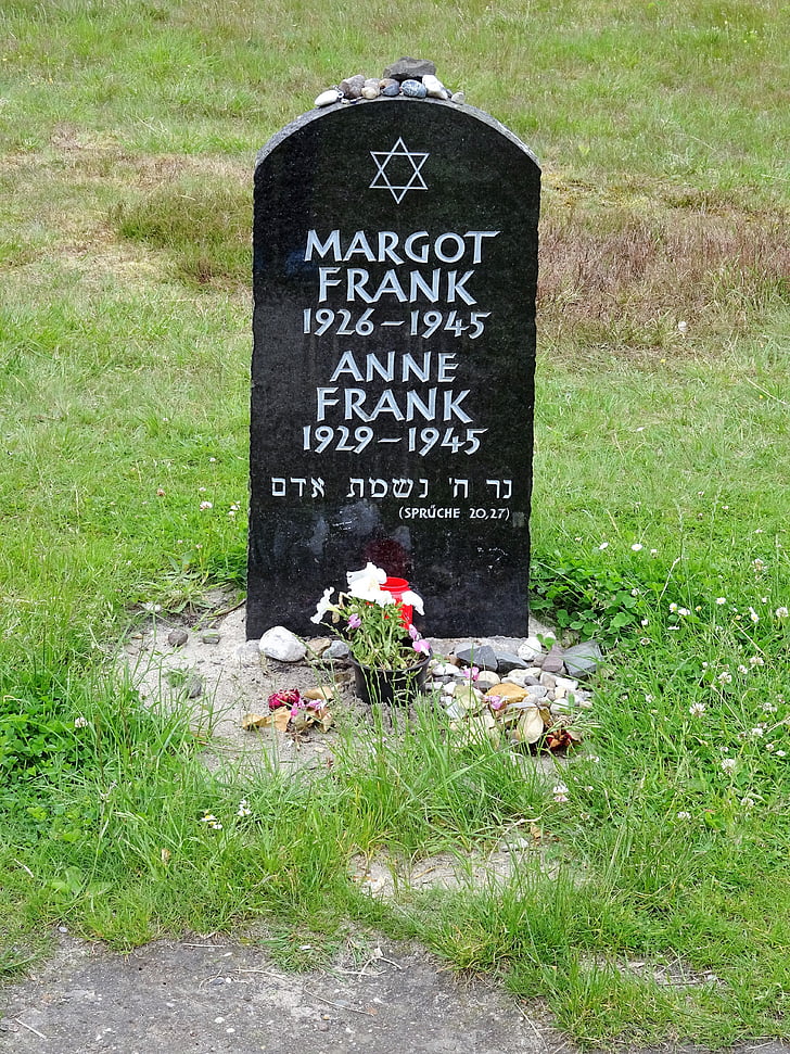 Bergen-Belsen, Memorial, Pierre tombale, frank Anne, Konzentrationslager, montagnes de Bergen-Belsen, Holocauste