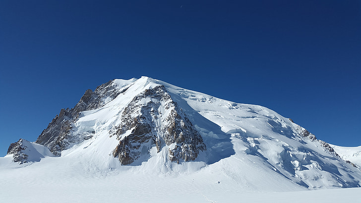 Mont blanc du tacul, vysoké hory, Triangle du tacul, Chamonix, Mont blanc skupina, hory, alpské